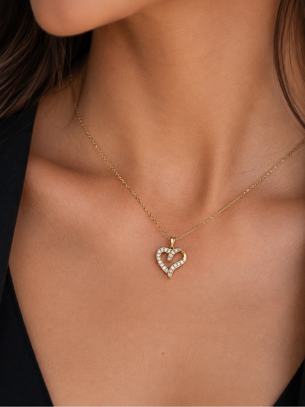 10K 1.00ctw Diamond Heart Pendent
